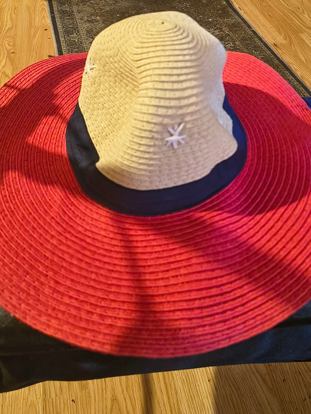 Three-Tone Wide Brim Sun Hat in Red, Black and Natural